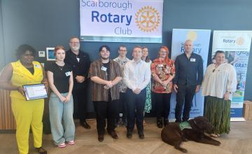 NMTAFE students with rotary club members