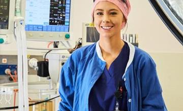 NMTAFE Anaesthetic technician student in a surgery room pre-op